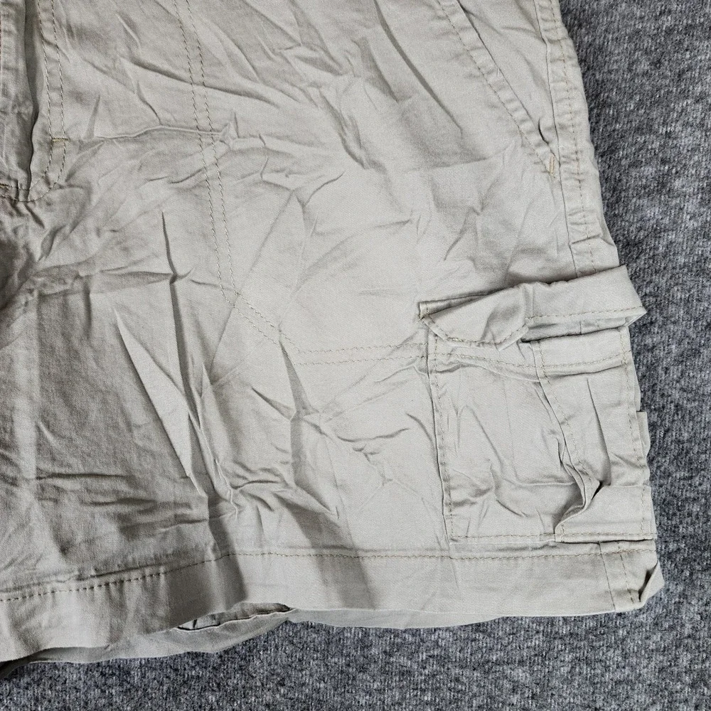 Lee Shorts Womens 16 Cargo Khaki Elastic Waist Utility EUC